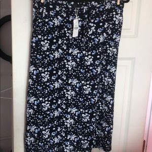 Agnes B Long Iasi skirt